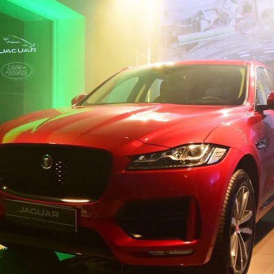 Jaguar apresenta F-PACE em Teresina