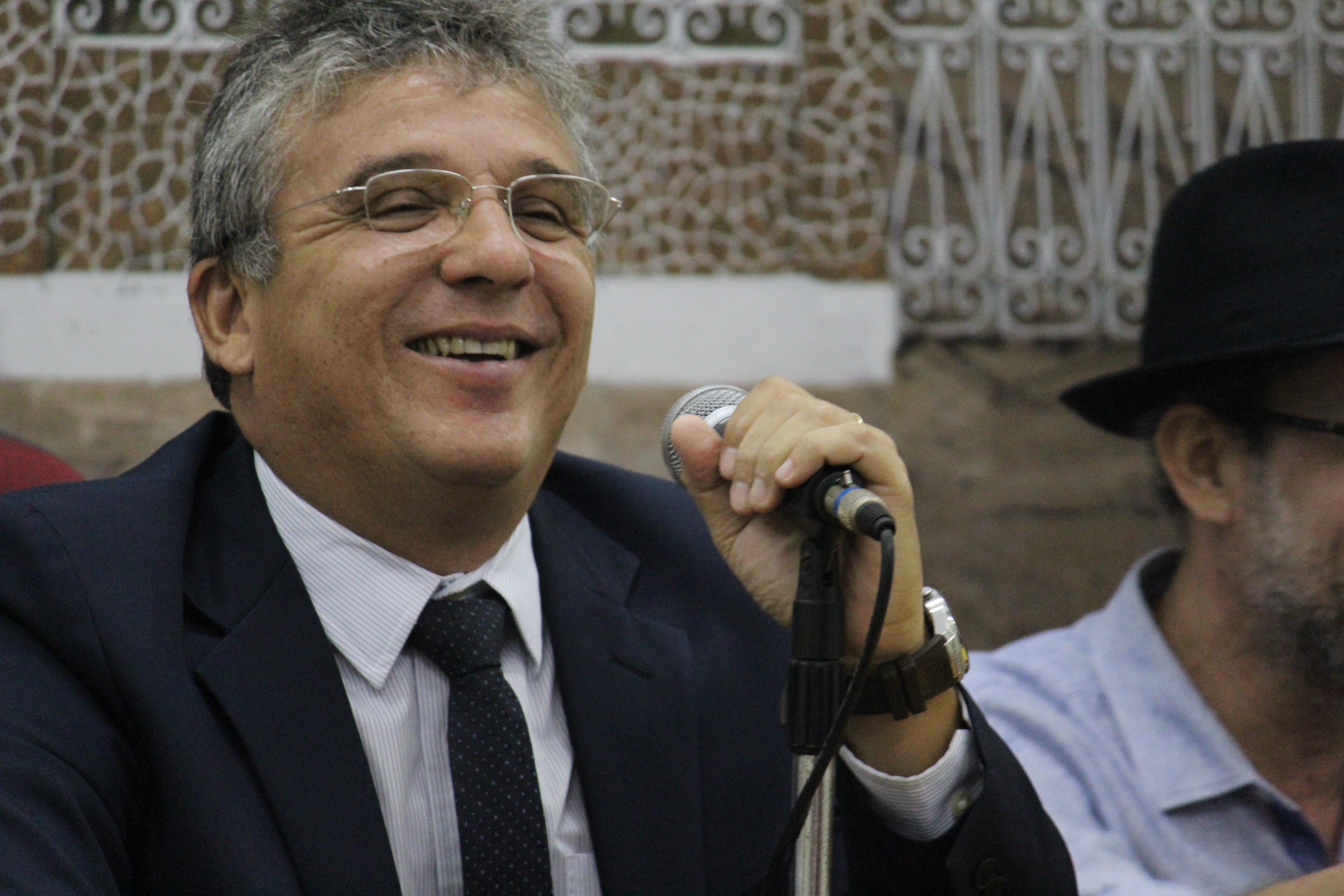 Concurso premia melhor obra literária do Estado em R$ 100 mil