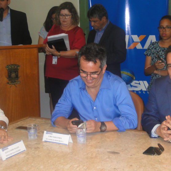 Investimentos no Piauí estão sendo possíveis graças à reorganização da economia, afirma Henrique Pires