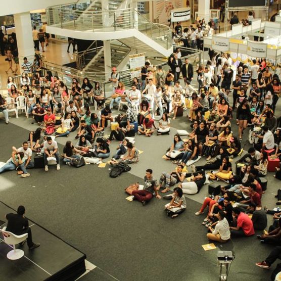 Orientação profissional auxilia estudantes na tomada de decisões