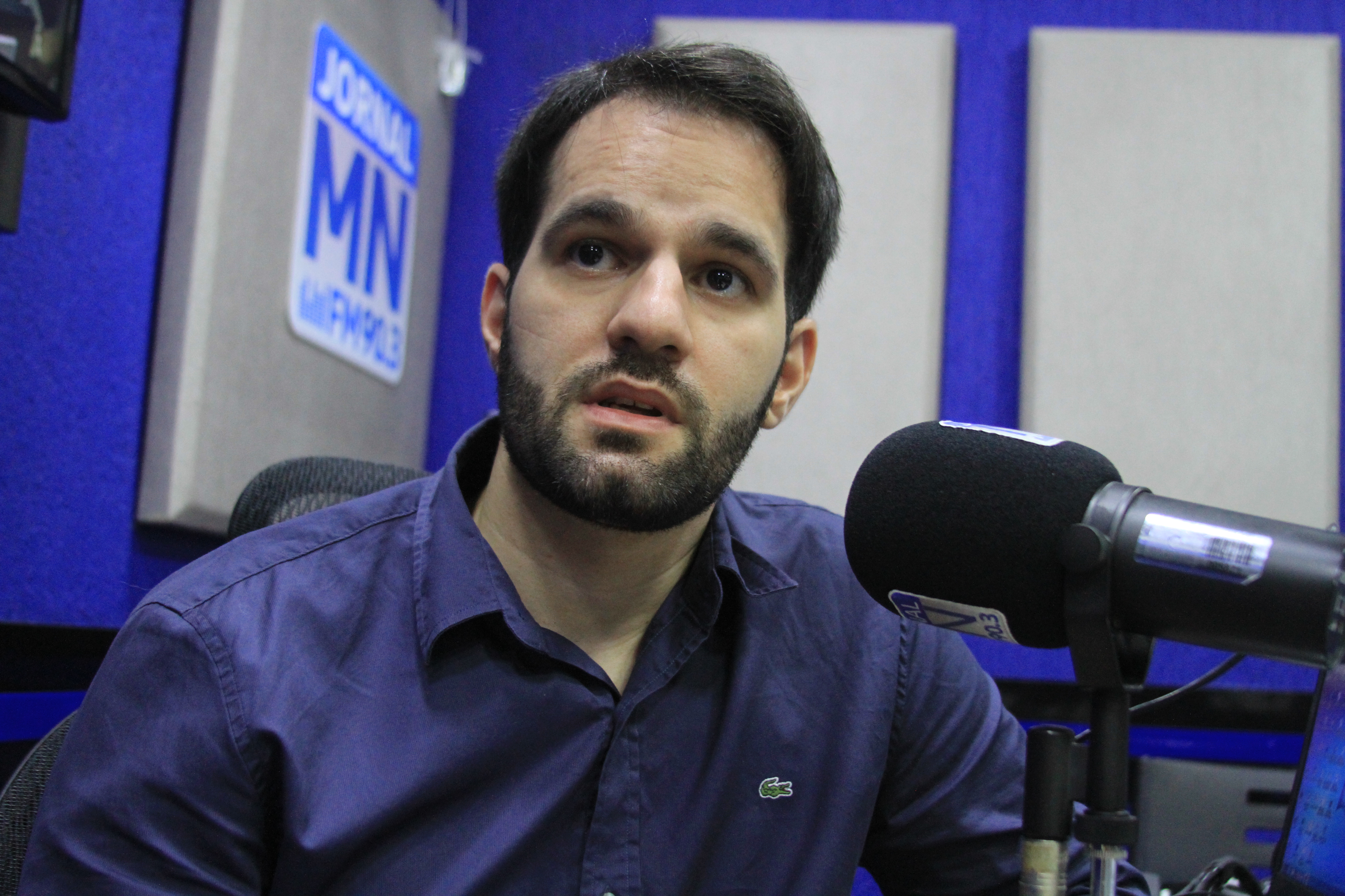 Especialista alerta sobre os riscos de recorrer ao Dr. Google