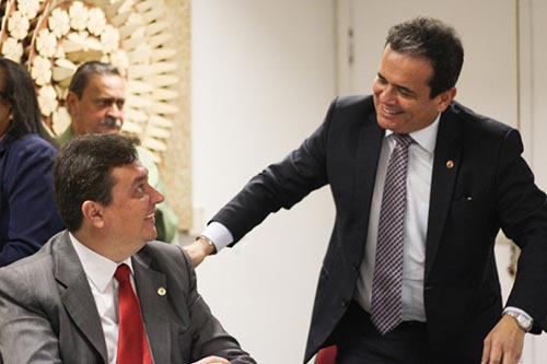 Henrique Pires comemora decisão do MDB