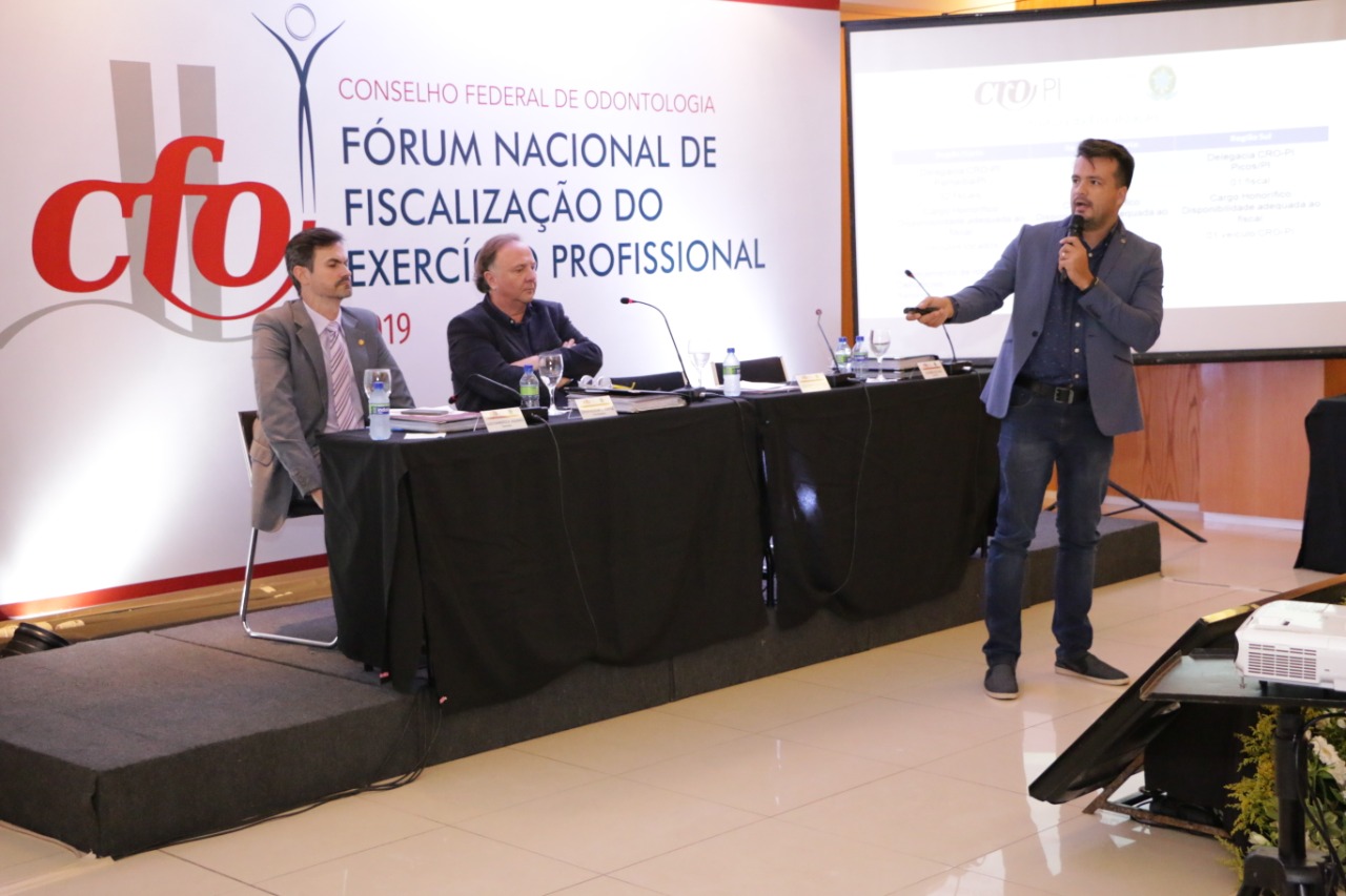CRO-PI reforça debate sobre fiscalização do exercício profissional
