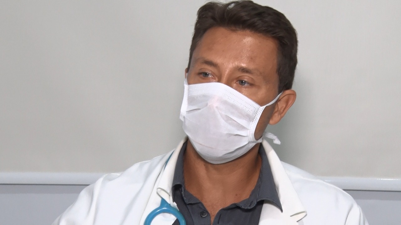 Médico do Sistema Hapvida alerta sobre o perigo da fumaça e fuligem das queimadas para a saúde das crianças