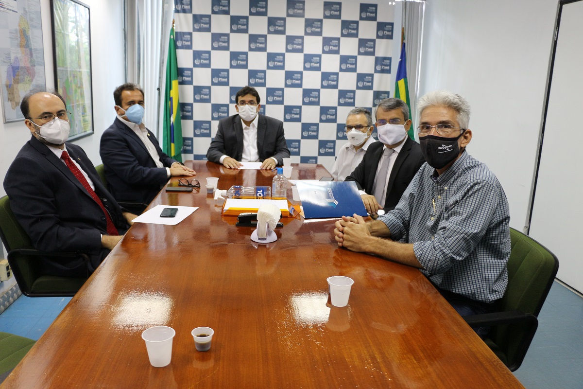Deputado defende as demandas do Sindilojas na busca por medidas para conter a crise e preservar empregos