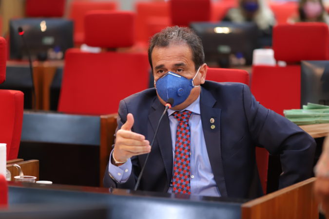 Abastecimento é restabelecido em São Braz após denúncia do deputado Henrique Pires