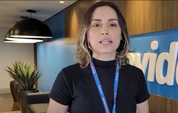 Mau hálito em crianças é normal? Veja causas e como tratar